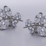 earrings-6518631_1280
